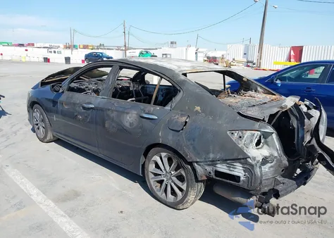 2015 Honda Accord Sport z USA, uszkodzony, nr VIN 1HGCR2F59FA181573